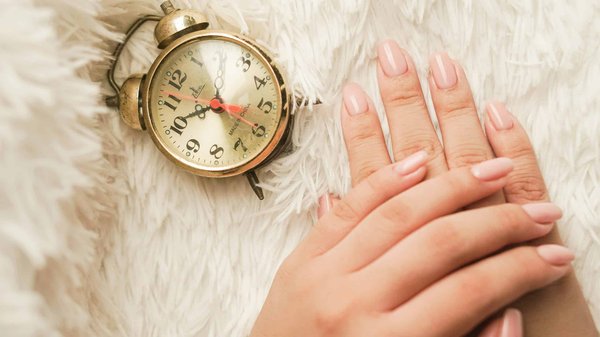 Comment prendre soin de ses ongles naturels pour les renforcer ?