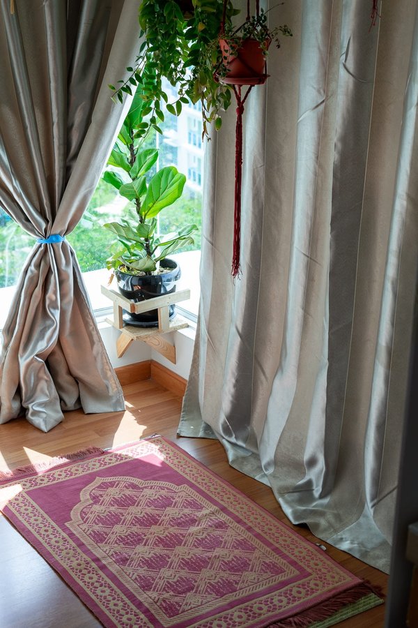 Tapis de prière personnalisé : avantages et utilisations